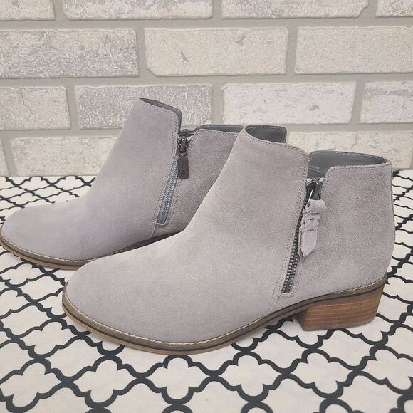 Blondo Liam Waterproof Ankle Bootie Taupe Size 9.5 - Picture 3 of 11